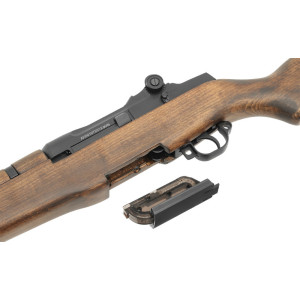 M1 Garand semi-automatic rifle replica [AK]
